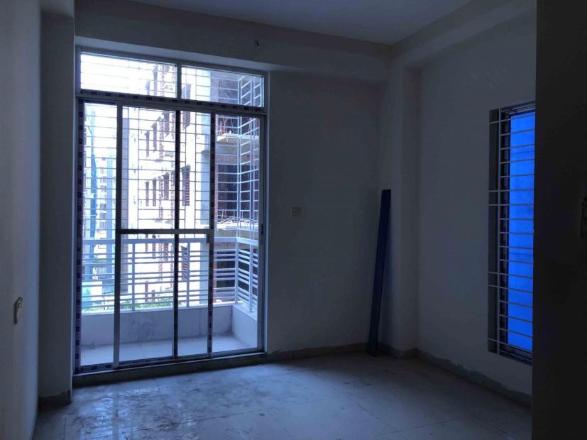 Grab This Square Feet Apartment For Sale In Bashundhara Block J