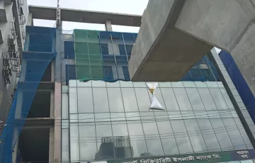 Offices for Rent in 28 No. Pathantooly Ward, Double Mooring, Chattogram