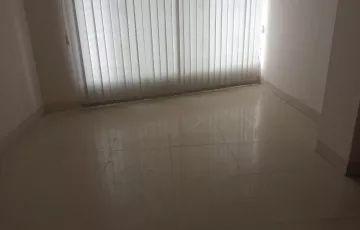 Flats for Rent in Road No 8A, Dhanmondi, Dhaka
