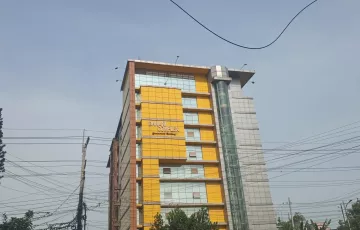 Offices for Sale in 28 No. Pathantooly Ward, Double Mooring, Chattogram