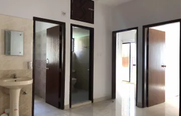 Flats for Rent in Mymensingh Lane, Banglamotors, Dhaka