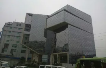 Open Floor for Rent in Pragati Avenue, Joar Sahara, Dhaka