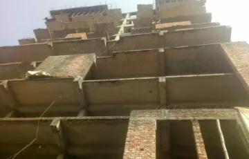 Flats for Sale in Cosmopolitan R/A, 7 No. West Sholoshohor Ward, Chattogram
