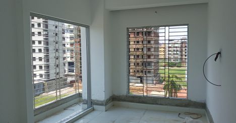  sqm Living Size Residential Properties for Sale in Bakalia