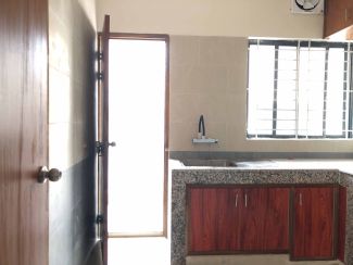 7200 sqm Land Size Residential Properties for Rent