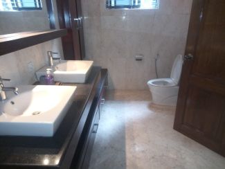  sqm Living Size Residential Properties for Rent in Gulshan