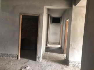 1524 sqm Land Size Residential Properties for Sale