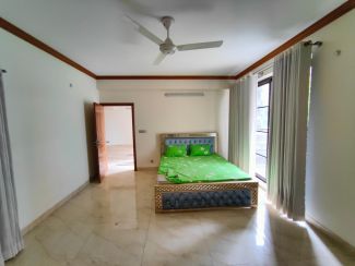  sqm Land Size Residential Properties for Rent