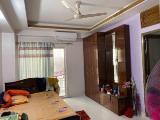  sqm Land Size Residential Properties for Sale