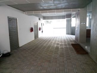  sqm Land Size Residential Properties for Rent