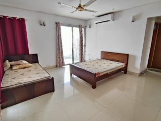  sqm Land Size Residential Properties for Rent