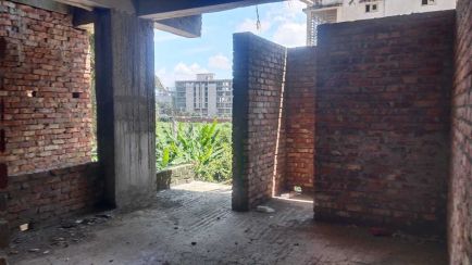  sqm Living Size Residential Properties for Sale in Bayazid