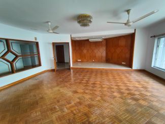  sqm Land Size Residential Properties for Rent