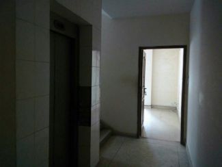  sqm Living Size Residential Properties for Rent in Bashundhara R-A