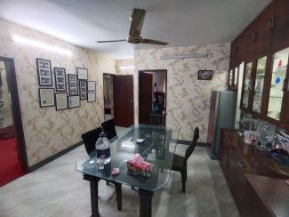 1350 sqm Land Size Residential Properties for Sale