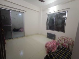  sqm Living Size Residential Properties for Rent in Aftab Nagar
