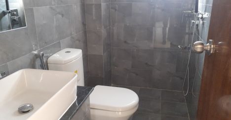  sqm Living Size Residential Properties for Rent in Bashundhara R-A