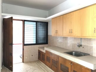  sqm Land Size Residential Properties for Rent