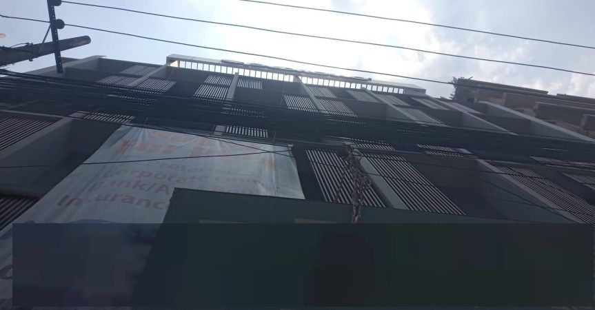  Bedrooms Commercial Properties for Rent