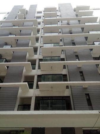 3 Bedrooms Residential Properties for Rent
