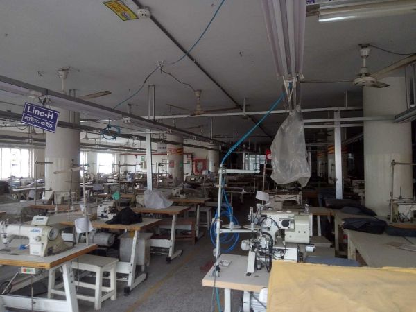  Bedrooms Commercial Properties for Rent
