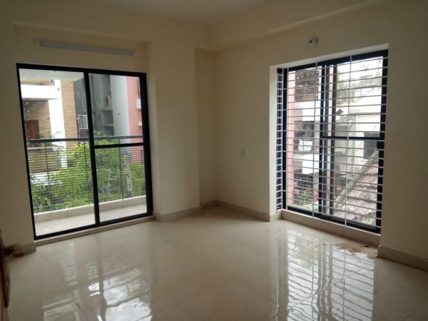 3 Bedrooms Residential Properties for Rent