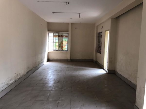  Bedrooms Commercial Properties for Rent