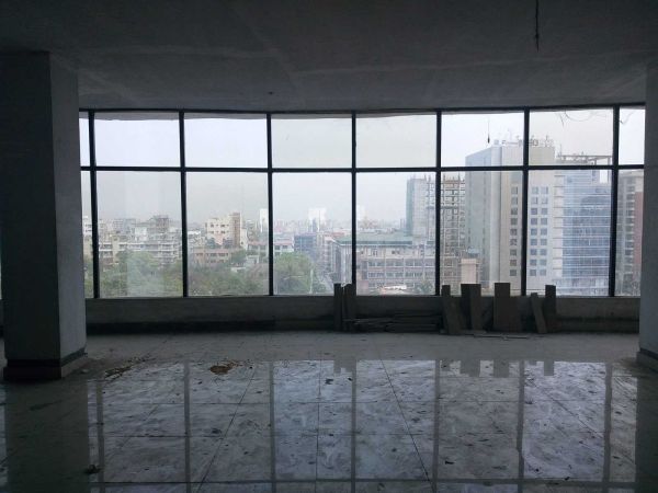  Bedrooms Commercial Properties for Rent