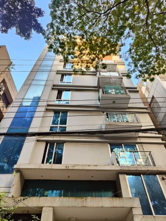 3 Bedrooms Residential Properties for Rent