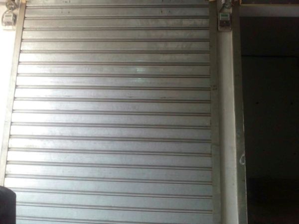  Bedrooms Commercial Properties for Sale