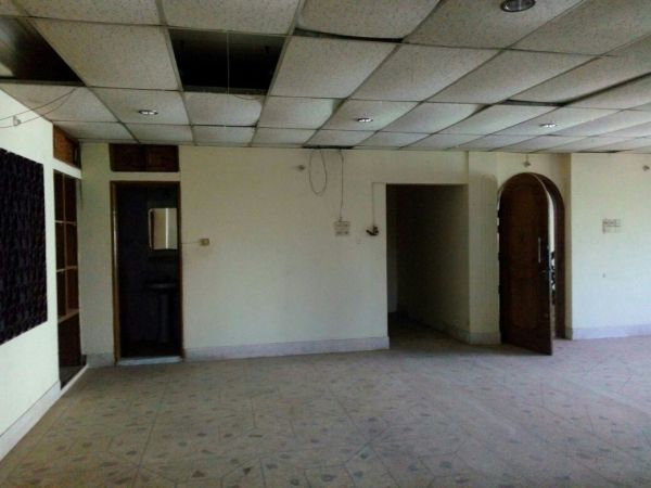  Bedrooms Commercial Properties for Sale
