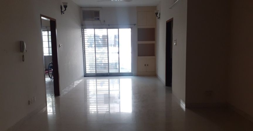 4 Bedrooms Residential Properties for Rent