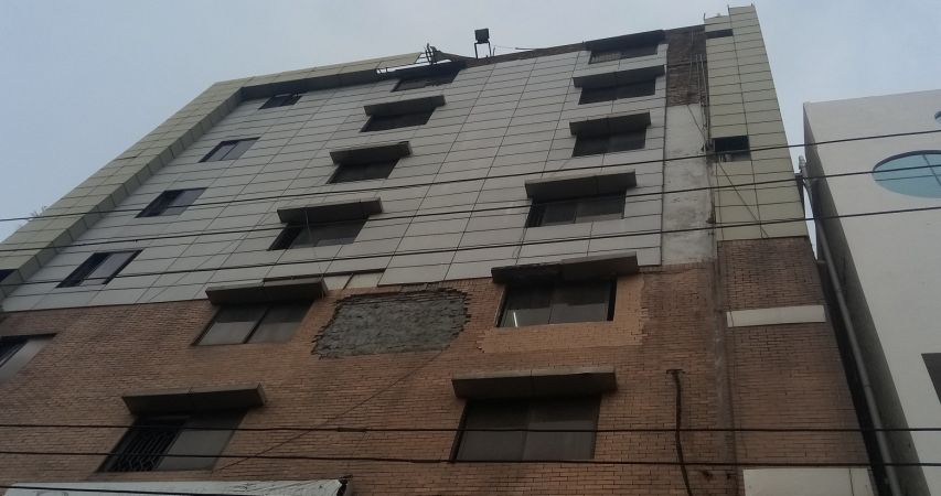  Bedrooms Commercial Properties for Rent