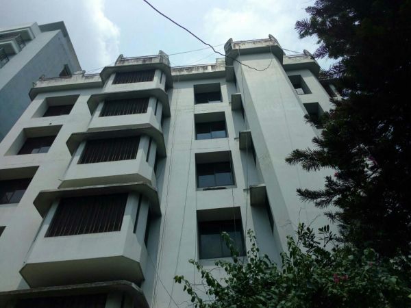3 Bedrooms Residential Properties for Rent