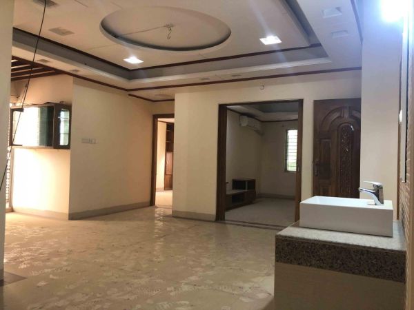 3 Bedrooms Residential Properties for Rent
