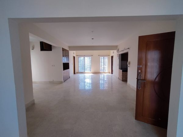 3 Bedrooms Residential Properties for Rent