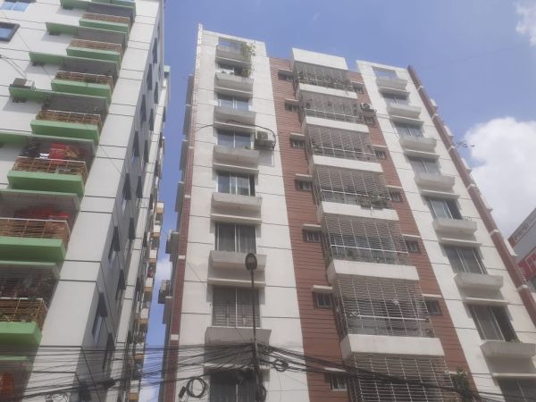 4 Bedrooms Residential Properties for Rent