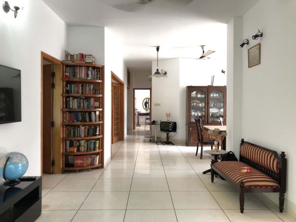 3 Bedrooms Residential Properties for Rent