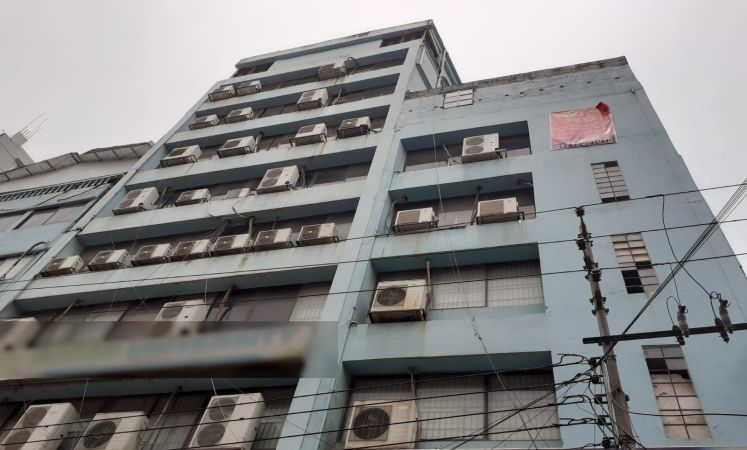  Bedrooms Commercial Properties for Rent