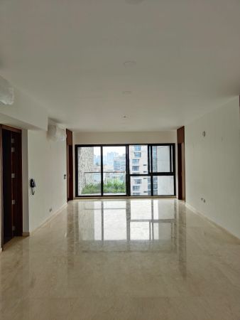 4 Bedrooms Residential Properties for Rent
