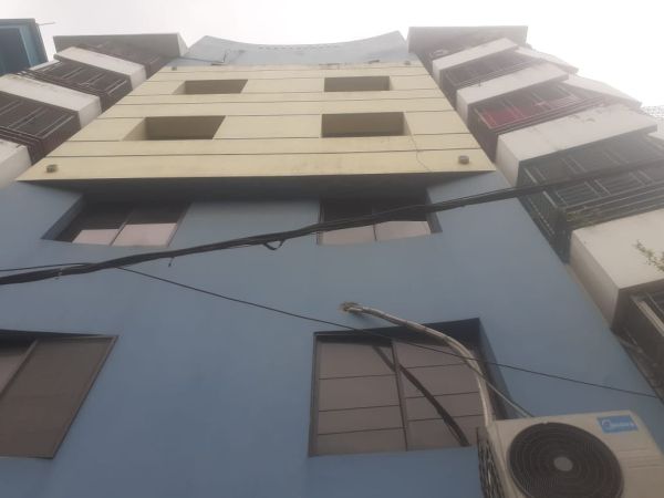 3 Bedrooms Residential Properties for Rent