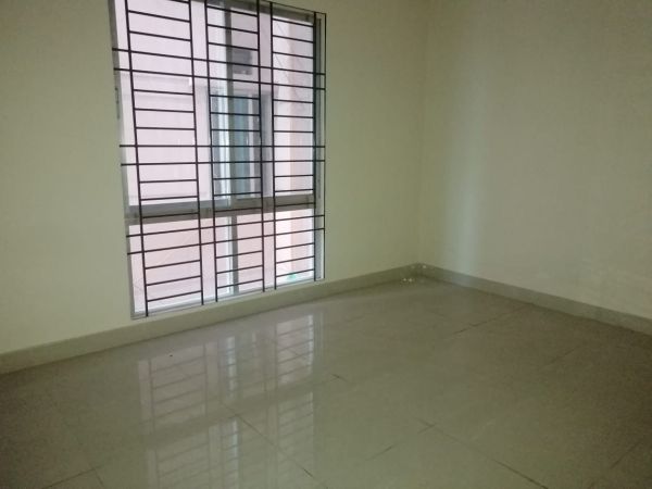 4 Bedrooms Residential Properties for Rent