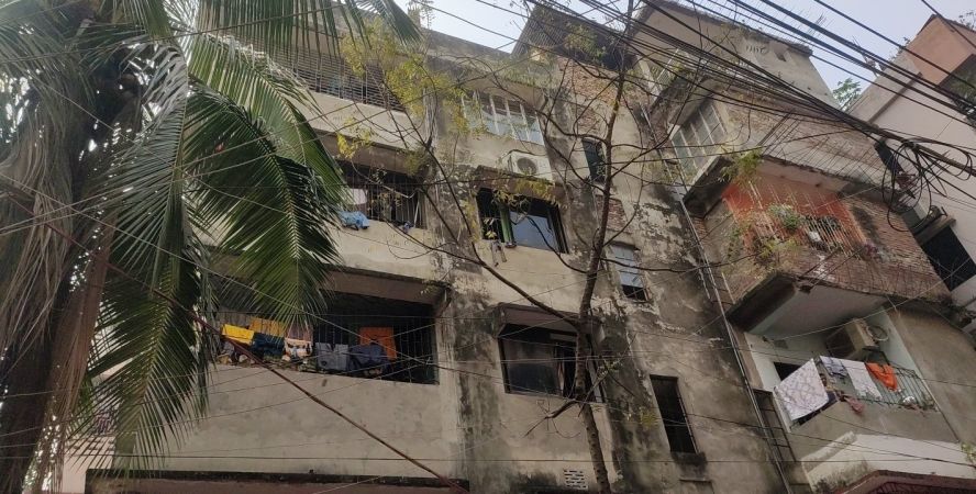  Bedrooms Commercial Properties for Rent
