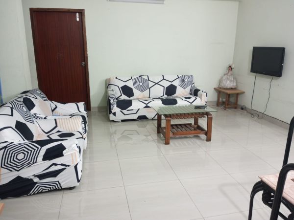 2 Bedrooms Residential Properties for Rent