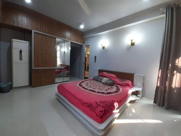 4 Bedrooms Residential Properties for Sale