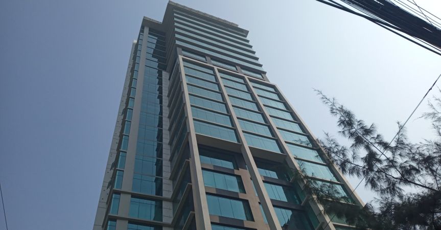  Bedrooms Commercial Properties for Rent