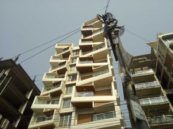 3 Bedrooms Residential Properties for Rent