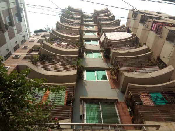 3 Bedrooms Residential Properties for Rent