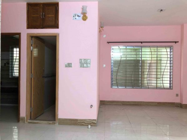 3 Bedrooms Residential Properties for Rent