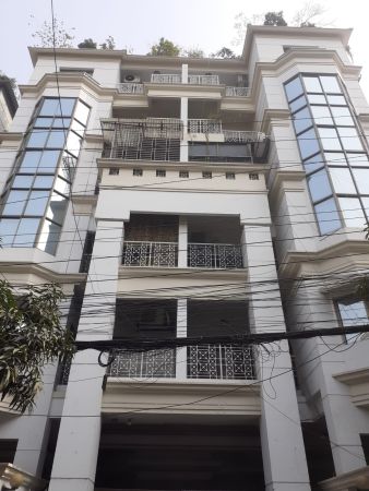 4 Bedrooms Residential Properties for Rent
